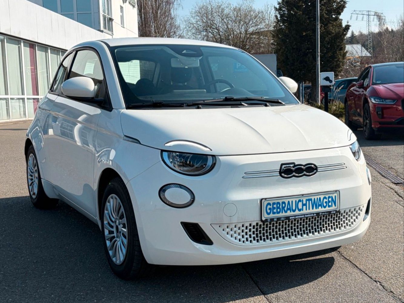 Fiat 500e 3+1 – Ratenzahlung mgl. – Außenansicht
