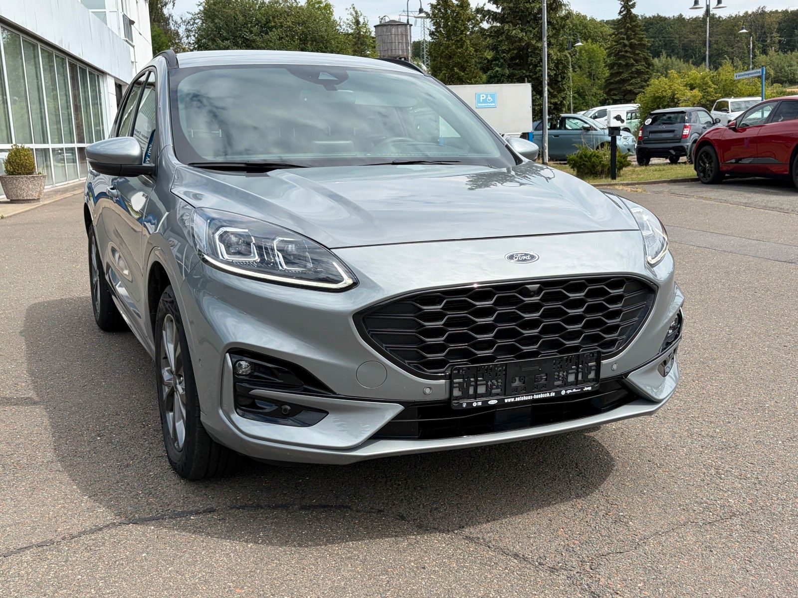 Ford Kuga Plug-In-Hybrid – Ratenzahlung mgl. – Außenansicht